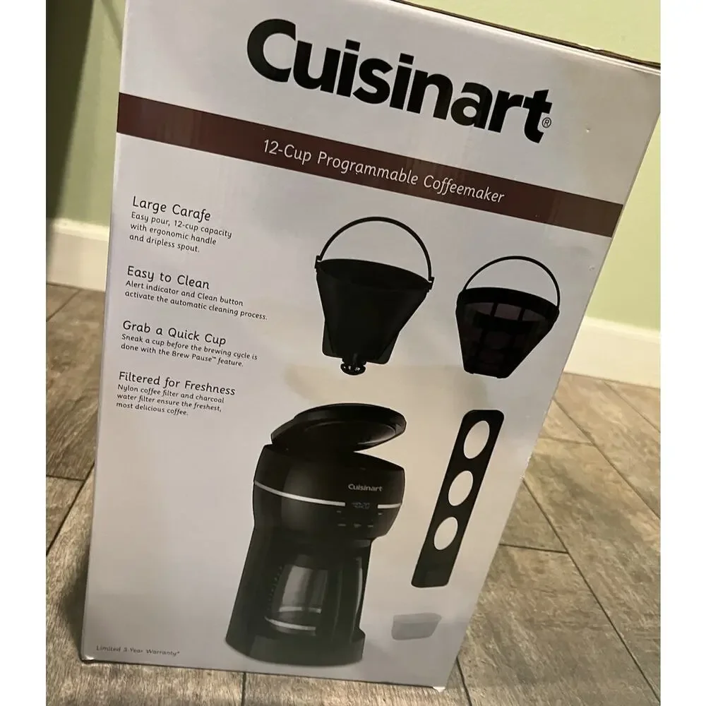 Cuisinart CHW-16 12-Cup Programmable Coffeemaker & Hot Water System